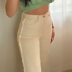 NWOT The Very Cream Jeans